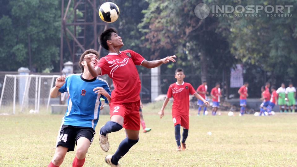 Namun berbeda dengan seniornya, Timnas U-14 yang menjajal kekuatan SSB Asiop Apacinti gagal meraih hasil maksimal karena ditahan dengan skor 1-1.